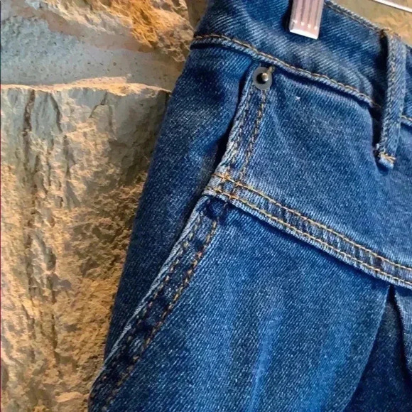 Wild Fable Denim front pleated Shorts - Picture 4 of 7